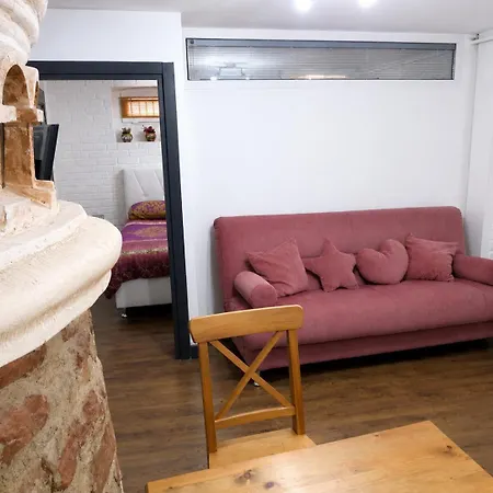 Istanberry - Outlet 3*